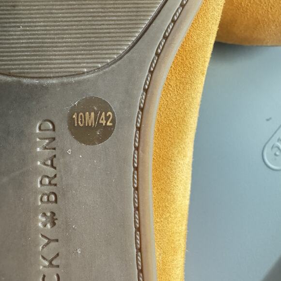 Lucky Brand Suede Burnt Mustard Point Toe Flats Women’s - Picture 4 of 5